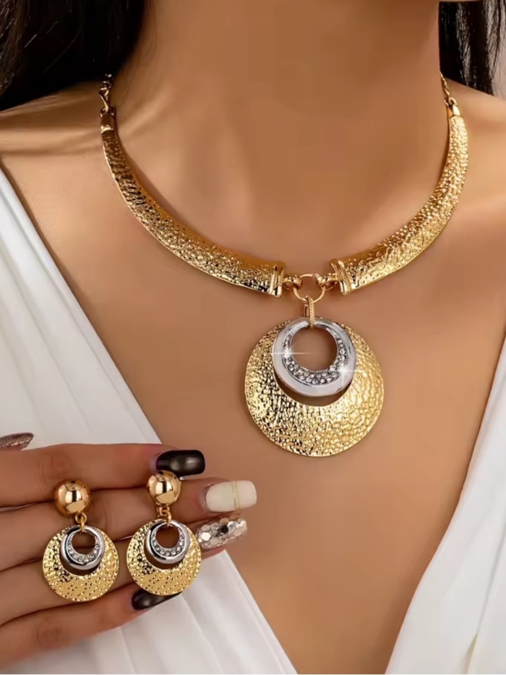 Gold & Silver Hammered Disc Necklace and Earrings Set